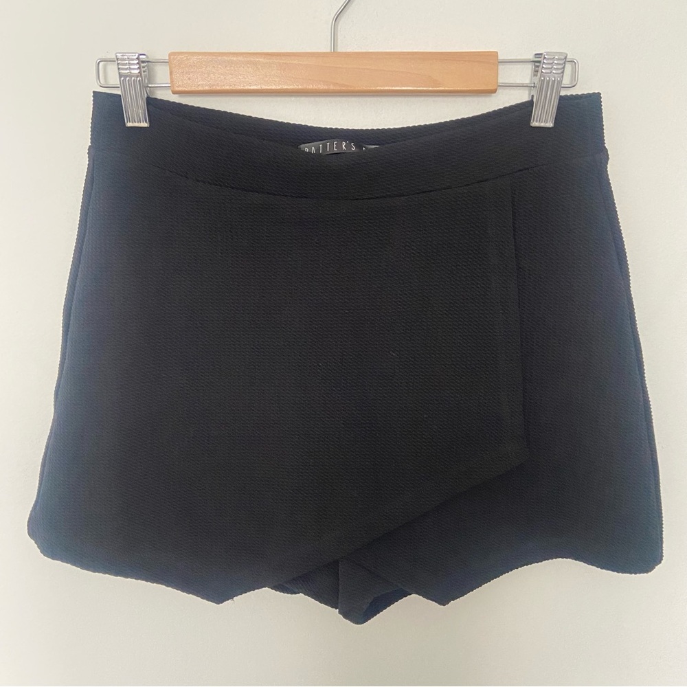 Skort by Potter’s Pot Women's Black Shorts Wrap Skirt Size Small